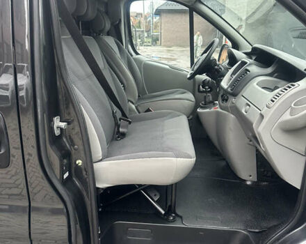 Черный Опель Виваро, объемом двигателя 2 л и пробегом 234 тыс. км за 12600 $, фото 36 на Automoto.ua