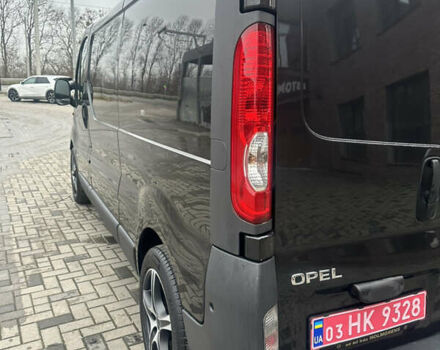 Черный Опель Виваро, объемом двигателя 2 л и пробегом 234 тыс. км за 12600 $, фото 23 на Automoto.ua