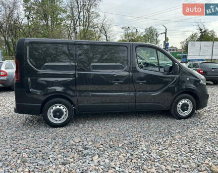Черный Опель Виваро, объемом двигателя 1.6 л и пробегом 196 тыс. км за 12400 $, фото 14 на Automoto.ua