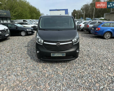 Черный Опель Виваро, объемом двигателя 1.6 л и пробегом 196 тыс. км за 11999 $, фото 1 на Automoto.ua