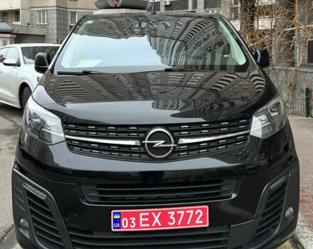 Черный Опель Виваро, объемом двигателя 2 л и пробегом 238 тыс. км за 24000 $, фото 1 на Automoto.ua