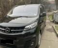 Чорний Опель Віваро, об'ємом двигуна 2 л та пробігом 178 тис. км за 21750 $, фото 1 на Automoto.ua