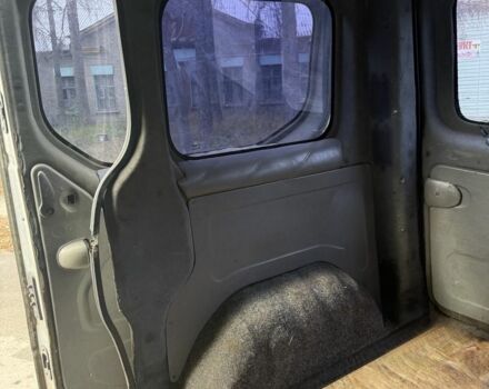 Черный Опель Виваро, объемом двигателя 1.9 л и пробегом 250 тыс. км за 3150 $, фото 6 на Automoto.ua