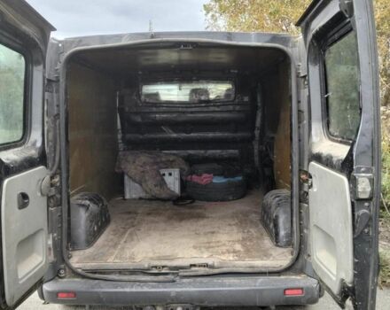 Черный Опель Виваро, объемом двигателя 0 л и пробегом 100 тыс. км за 3800 $, фото 6 на Automoto.ua