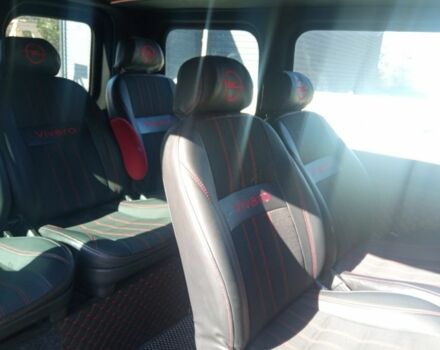 Черный Опель Виваро, объемом двигателя 1.9 л и пробегом 340 тыс. км за 7400 $, фото 4 на Automoto.ua