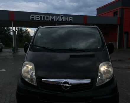 Чорний Опель Віваро, об'ємом двигуна 1.9 л та пробігом 300 тис. км за 9500 $, фото 3 на Automoto.ua