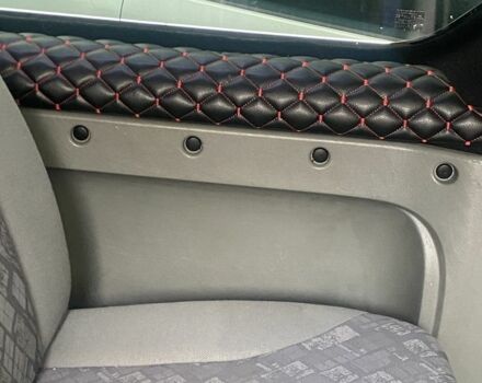 Чорний Опель Віваро, об'ємом двигуна 1.9 л та пробігом 300 тис. км за 9500 $, фото 11 на Automoto.ua