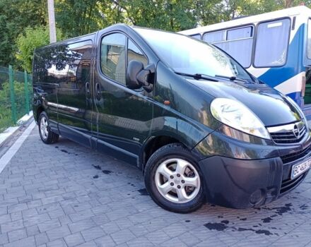 Черный Опель Виваро, объемом двигателя 2 л и пробегом 480 тыс. км за 12999 $, фото 2 на Automoto.ua