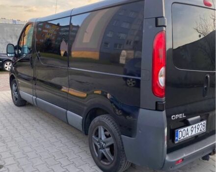 Черный Опель Виваро, объемом двигателя 2 л и пробегом 217 тыс. км за 9500 $, фото 1 на Automoto.ua