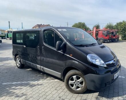 Черный Опель Виваро, объемом двигателя 2 л и пробегом 130 тыс. км за 13000 $, фото 1 на Automoto.ua