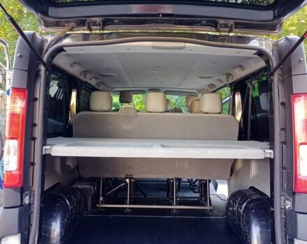 Черный Опель Виваро, объемом двигателя 2 л и пробегом 480 тыс. км за 12999 $, фото 5 на Automoto.ua