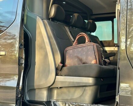 Черный Опель Виваро, объемом двигателя 1.6 л и пробегом 206 тыс. км за 17500 $, фото 13 на Automoto.ua