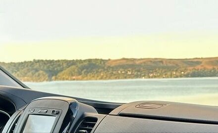 Черный Опель Виваро, объемом двигателя 1.6 л и пробегом 206 тыс. км за 17500 $, фото 22 на Automoto.ua