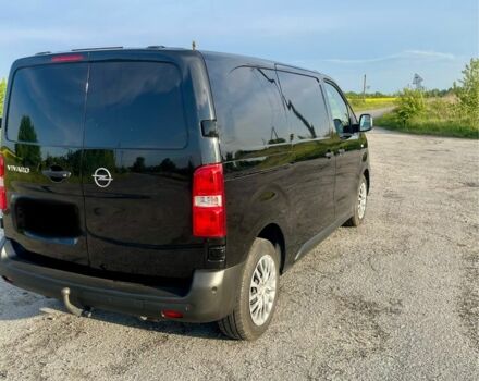 Черный Опель Виваро, объемом двигателя 2 л и пробегом 170 тыс. км за 20499 $, фото 7 на Automoto.ua