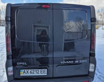 Чорний Опель Віваро, об'ємом двигуна 1.9 л та пробігом 280 тис. км за 7000 $, фото 3 на Automoto.ua