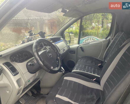 Черный Опель Виваро, объемом двигателя 1.87 л и пробегом 310 тыс. км за 7300 $, фото 2 на Automoto.ua