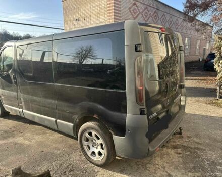 Чорний Опель Віваро, об'ємом двигуна 1.9 л та пробігом 300 тис. км за 4200 $, фото 3 на Automoto.ua