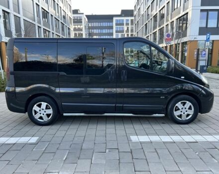 Черный Опель Виваро, объемом двигателя 2 л и пробегом 230 тыс. км за 6800 $, фото 2 на Automoto.ua