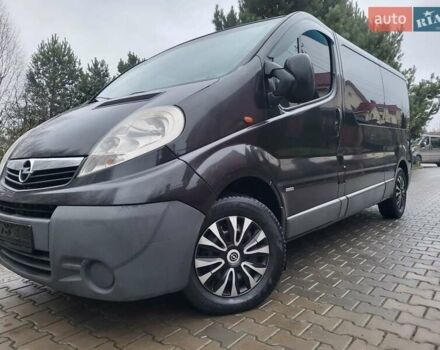 Чорний Опель Віваро, об'ємом двигуна 2 л та пробігом 241 тис. км за 9950 $, фото 3 на Automoto.ua