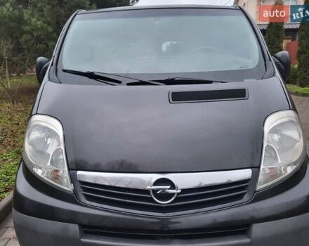 Чорний Опель Віваро, об'ємом двигуна 2 л та пробігом 241 тис. км за 9950 $, фото 9 на Automoto.ua