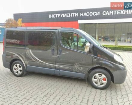 Чорний Опель Віваро, об'ємом двигуна 2 л та пробігом 277 тис. км за 7850 $, фото 14 на Automoto.ua