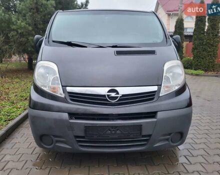 Чорний Опель Віваро, об'ємом двигуна 2 л та пробігом 241 тис. км за 9950 $, фото 8 на Automoto.ua