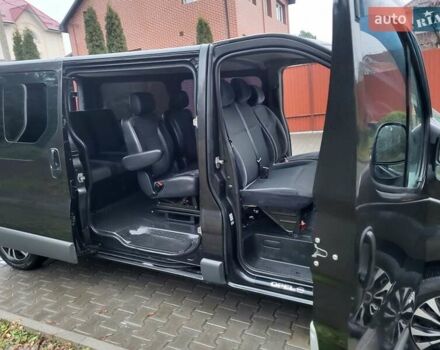 Чорний Опель Віваро, об'ємом двигуна 2 л та пробігом 241 тис. км за 9950 $, фото 59 на Automoto.ua