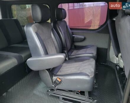 Чорний Опель Віваро, об'ємом двигуна 2 л та пробігом 241 тис. км за 9950 $, фото 71 на Automoto.ua