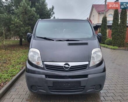 Чорний Опель Віваро, об'ємом двигуна 2 л та пробігом 241 тис. км за 9950 $, фото 7 на Automoto.ua