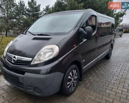 Чорний Опель Віваро, об'ємом двигуна 2 л та пробігом 241 тис. км за 9950 $, фото 11 на Automoto.ua