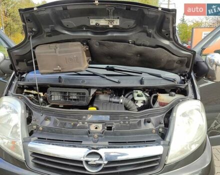 Чорний Опель Віваро, об'ємом двигуна 2 л та пробігом 277 тис. км за 7850 $, фото 26 на Automoto.ua