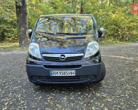 Чорний Опель Віваро, об'ємом двигуна 2 л та пробігом 305 тис. км за 8100 $, фото 21 на Automoto.ua