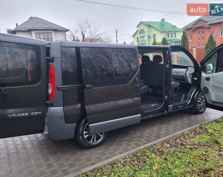 Чорний Опель Віваро, об'ємом двигуна 2 л та пробігом 241 тис. км за 9950 $, фото 54 на Automoto.ua