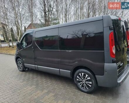 Чорний Опель Віваро, об'ємом двигуна 2 л та пробігом 241 тис. км за 9950 $, фото 19 на Automoto.ua