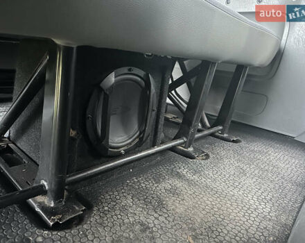 Чорний Опель Віваро, об'ємом двигуна 2 л та пробігом 273 тис. км за 9900 $, фото 20 на Automoto.ua