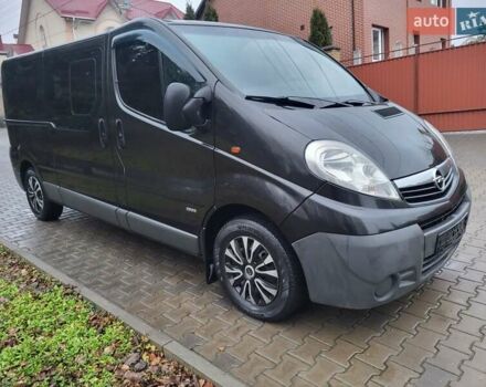 Чорний Опель Віваро, об'ємом двигуна 2 л та пробігом 241 тис. км за 9950 $, фото 37 на Automoto.ua