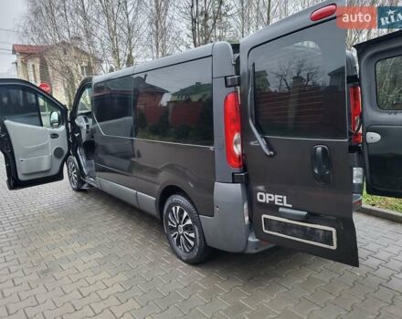 Чорний Опель Віваро, об'ємом двигуна 2 л та пробігом 241 тис. км за 9950 $, фото 50 на Automoto.ua