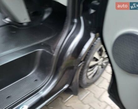 Чорний Опель Віваро, об'ємом двигуна 2 л та пробігом 241 тис. км за 9950 $, фото 66 на Automoto.ua