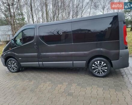 Чорний Опель Віваро, об'ємом двигуна 2 л та пробігом 241 тис. км за 9950 $, фото 18 на Automoto.ua