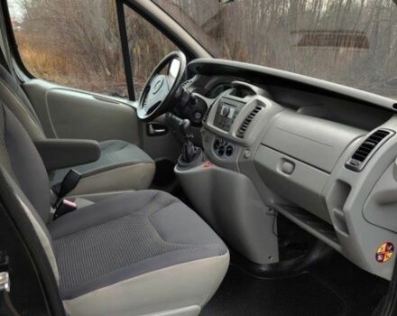 Черный Опель Виваро, объемом двигателя 2 л и пробегом 230 тыс. км за 7400 $, фото 19 на Automoto.ua