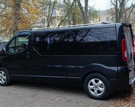 Черный Опель Виваро, объемом двигателя 2 л и пробегом 220 тыс. км за 8900 $, фото 4 на Automoto.ua