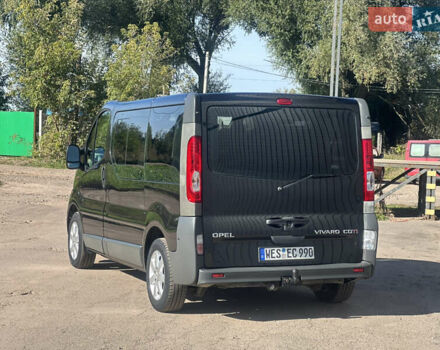 Чорний Опель Віваро, об'ємом двигуна 2 л та пробігом 263 тис. км за 11900 $, фото 5 на Automoto.ua