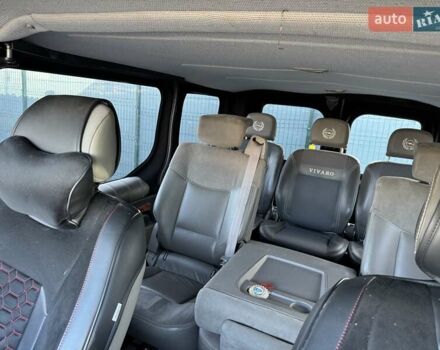 Чорний Опель Віваро, об'ємом двигуна 2 л та пробігом 300 тис. км за 11000 $, фото 12 на Automoto.ua