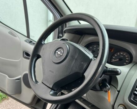 Черный Опель Виваро, объемом двигателя 1.9 л и пробегом 230 тыс. км за 3300 $, фото 10 на Automoto.ua