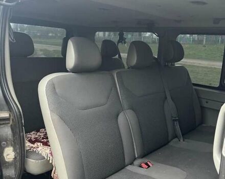 Чорний Опель Віваро, об'ємом двигуна 2.5 л та пробігом 289 тис. км за 10500 $, фото 5 на Automoto.ua