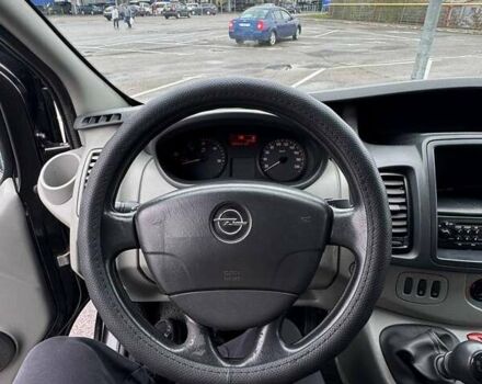 Чорний Опель Віваро, об'ємом двигуна 2 л та пробігом 195 тис. км за 12900 $, фото 14 на Automoto.ua