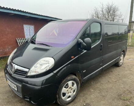 Чорний Опель Віваро, об'ємом двигуна 2.5 л та пробігом 289 тис. км за 10500 $, фото 3 на Automoto.ua