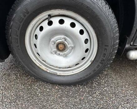 Чорний Опель Віваро, об'ємом двигуна 2 л та пробігом 195 тис. км за 12900 $, фото 20 на Automoto.ua