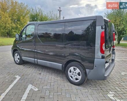 Черный Опель Виваро, объемом двигателя 2 л и пробегом 199 тыс. км за 14200 $, фото 5 на Automoto.ua