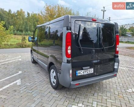 Черный Опель Виваро, объемом двигателя 2 л и пробегом 199 тыс. км за 14200 $, фото 1 на Automoto.ua